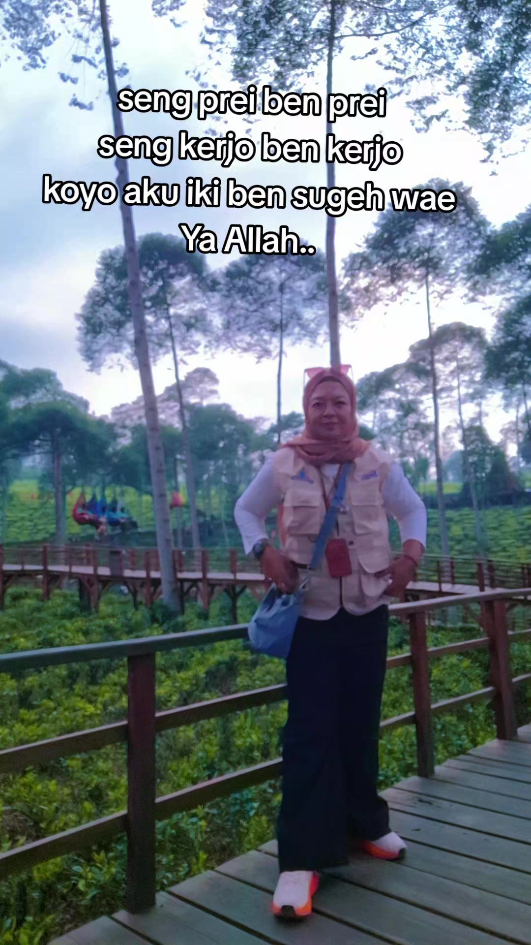 @Desi Densus guide/Tour leader