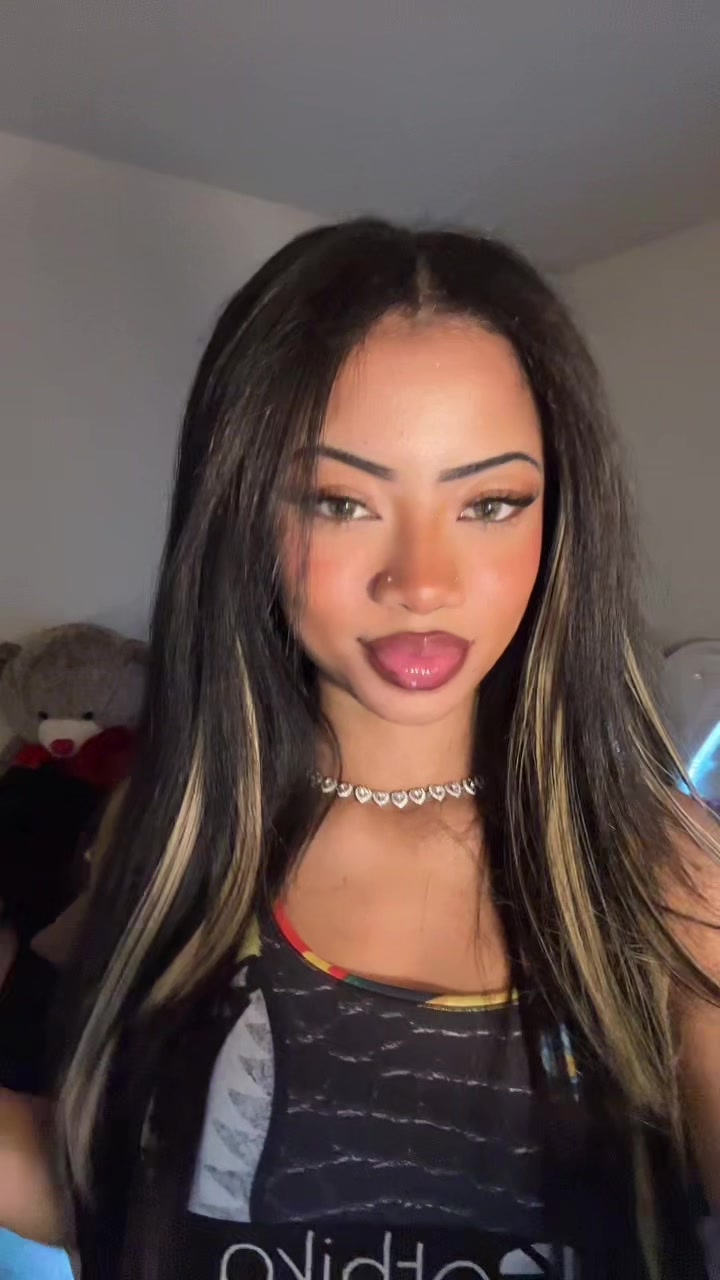 @prettyandmysterious_