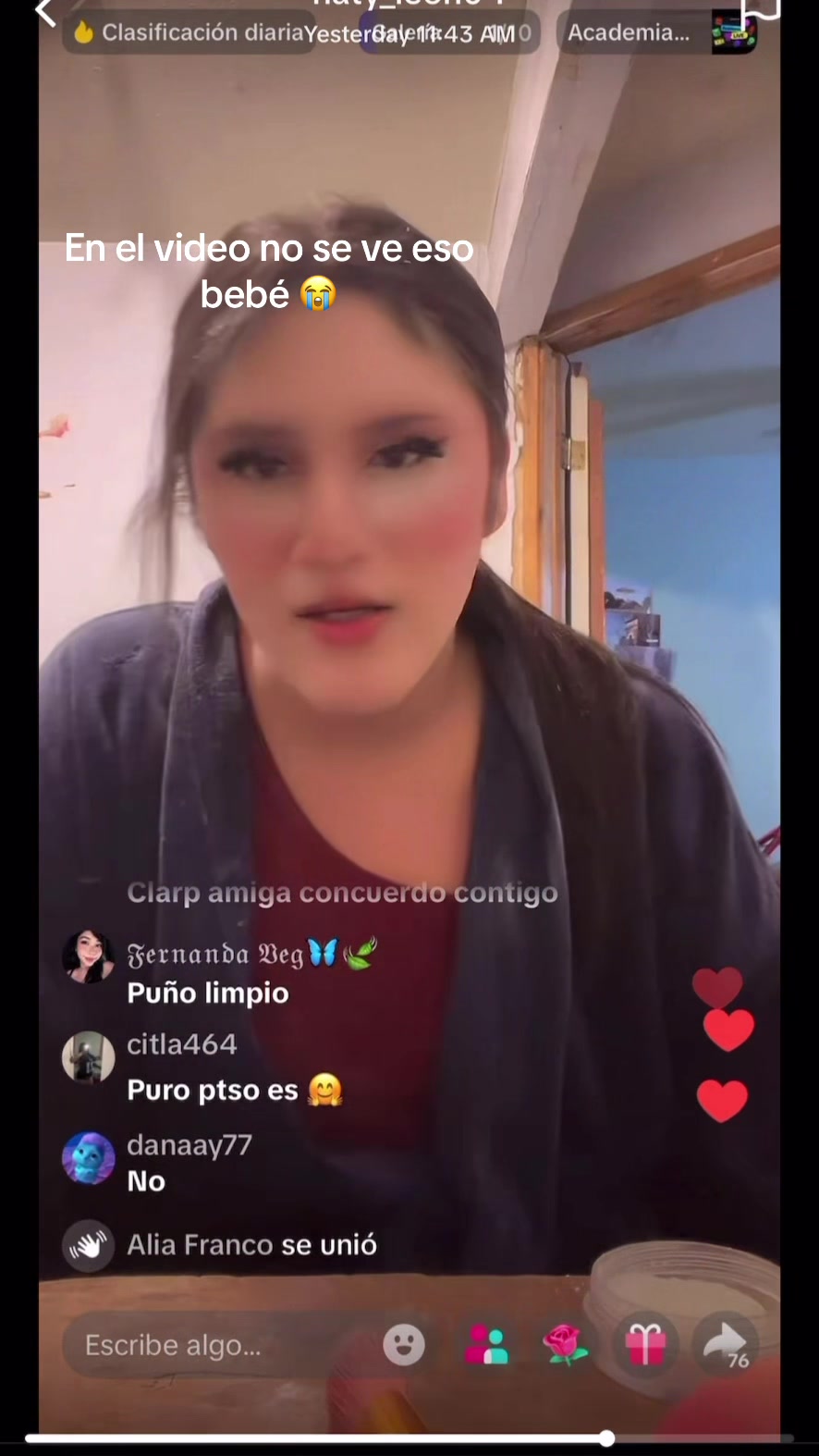 @Pelea briana Perez