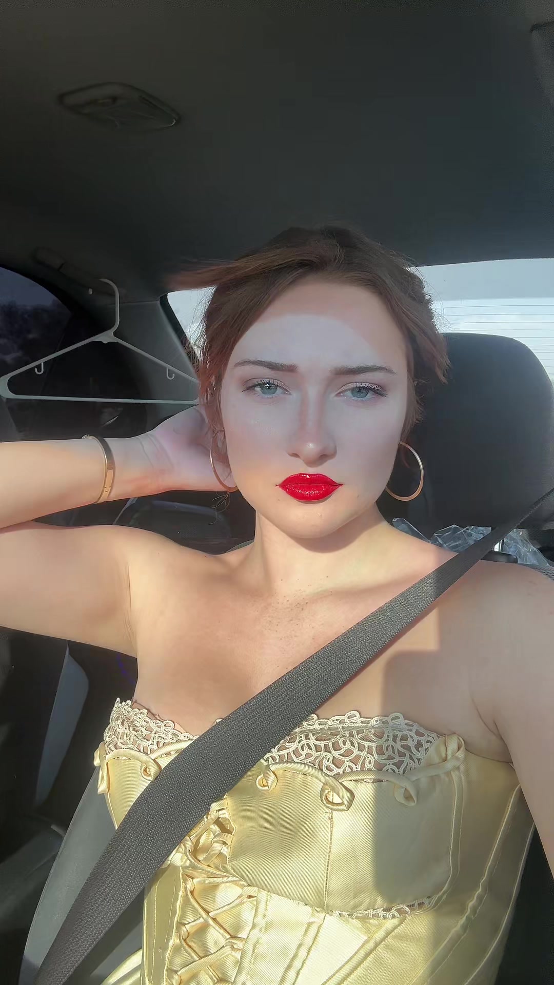 @themissizjdn