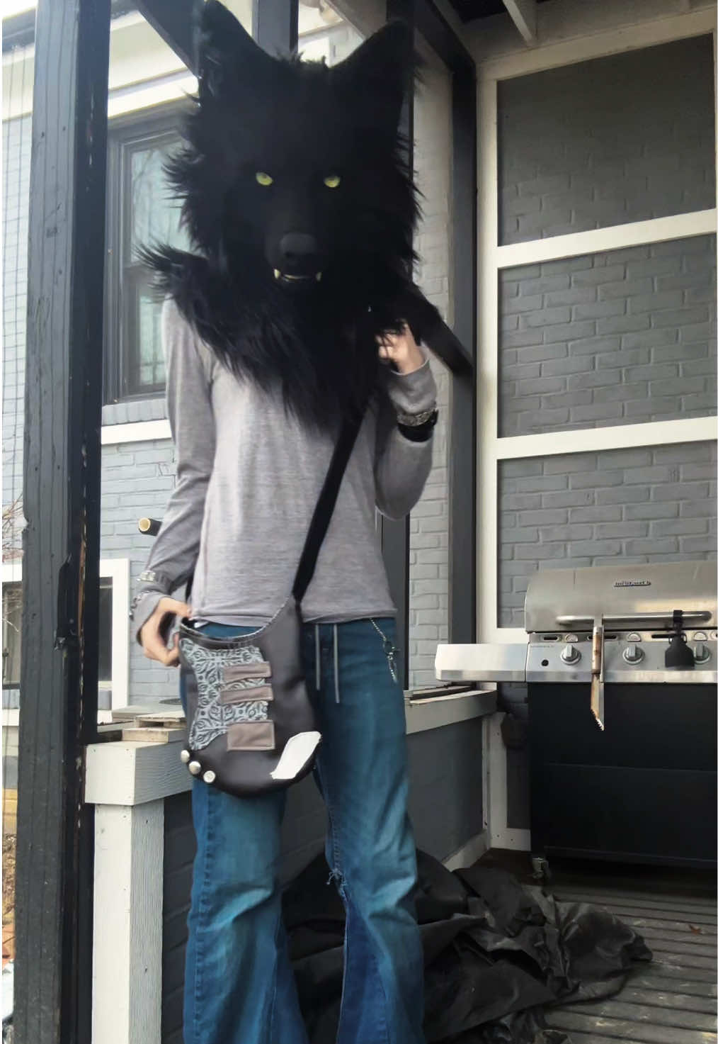 @furtanyl🐺