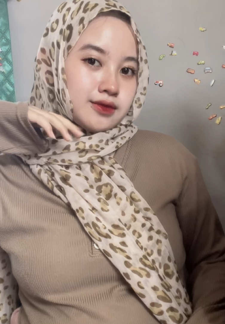@Mommy L🍒