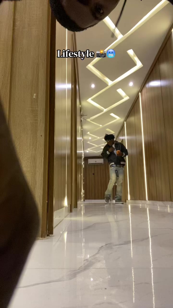 @LIFESTYLE PHOTOGRAPHER 📸🥶
