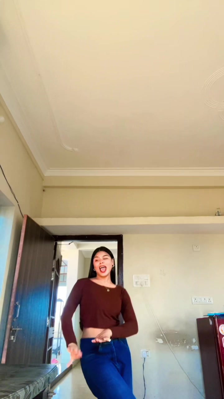@🦋
