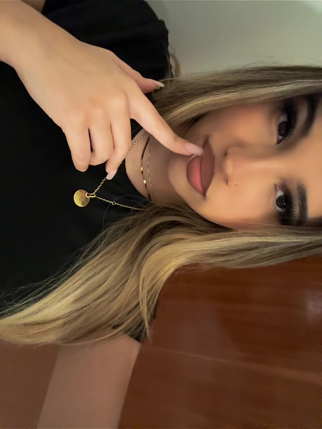 @𝒦💸