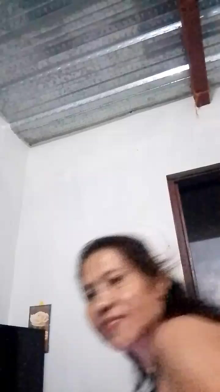 @aurora nuñez859