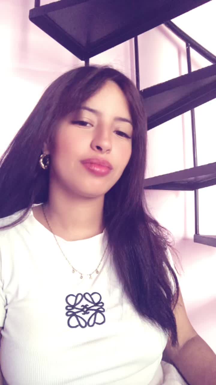 @cl__ara_x0