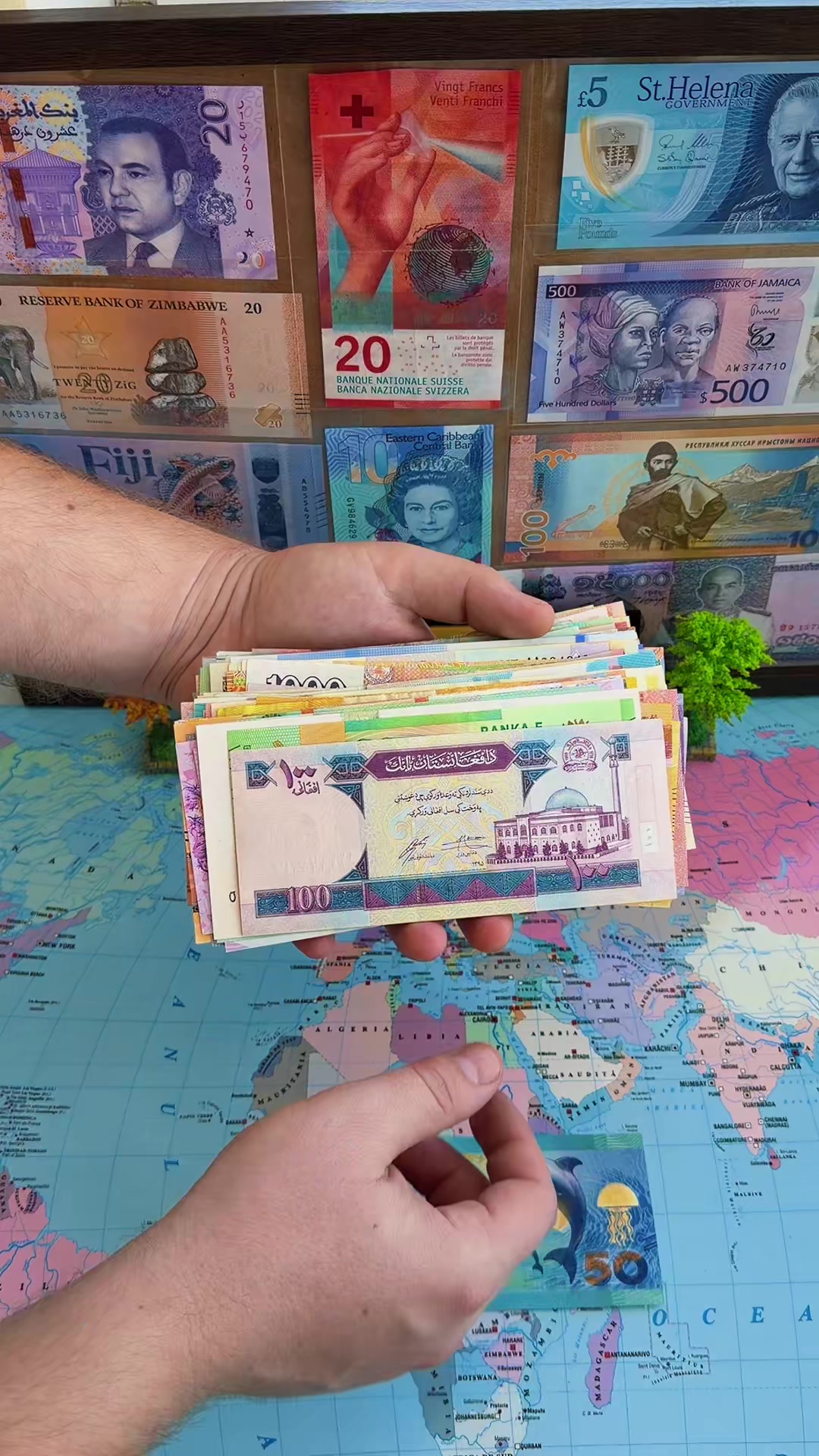 @World Banknotes ๐ต๐