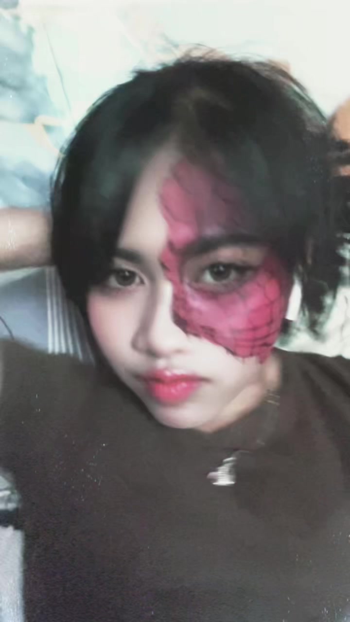 @lunless🕷️🥀