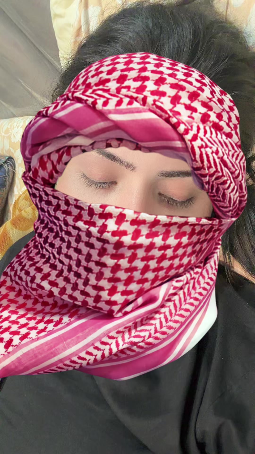 @Riya Khan34