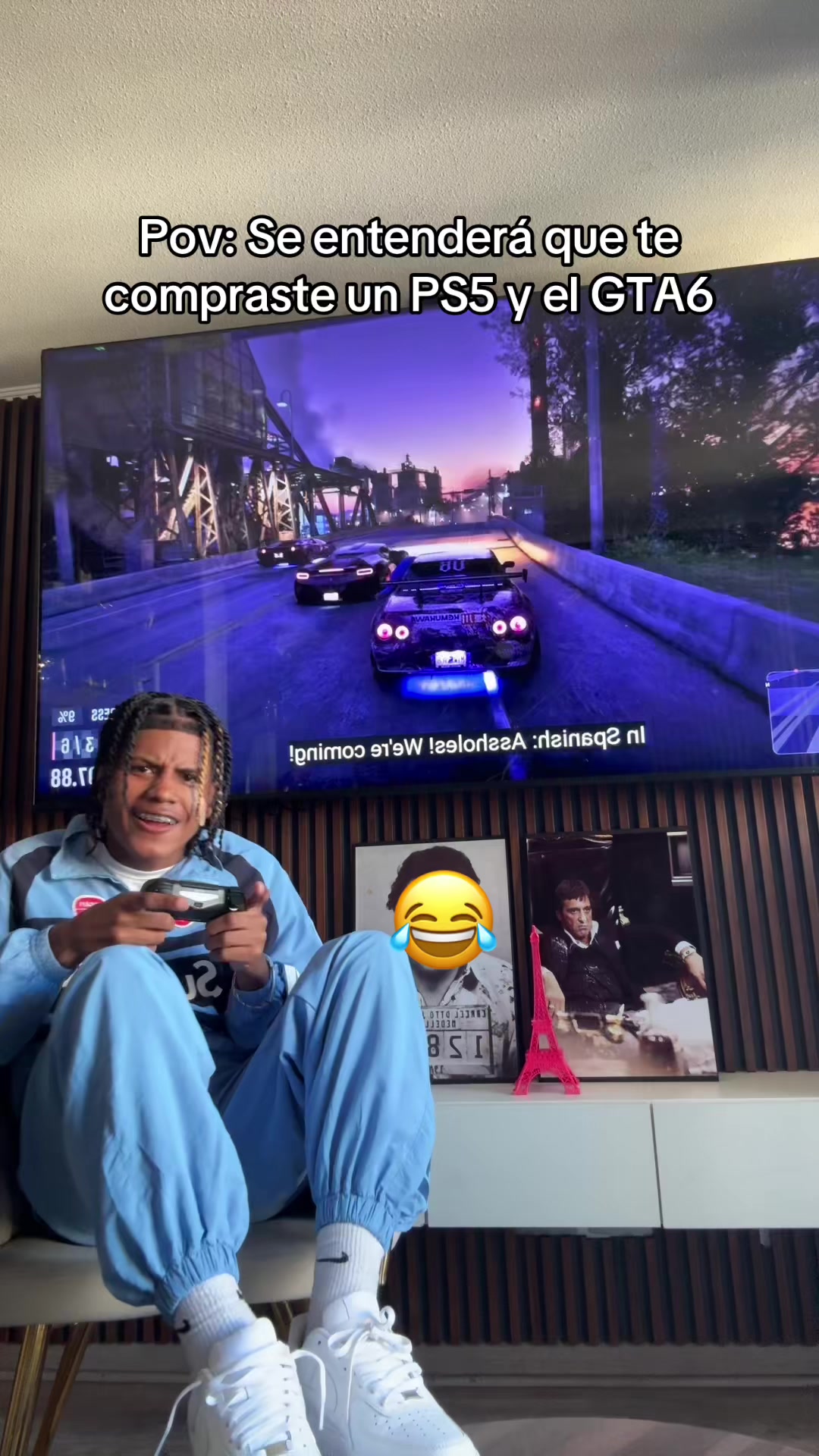 @8TR3Y