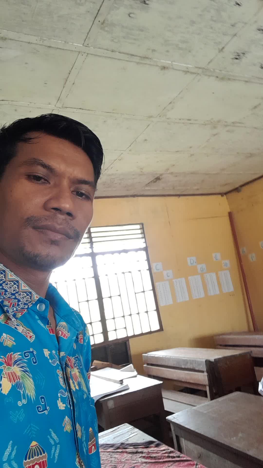 @Pak Guru Papua