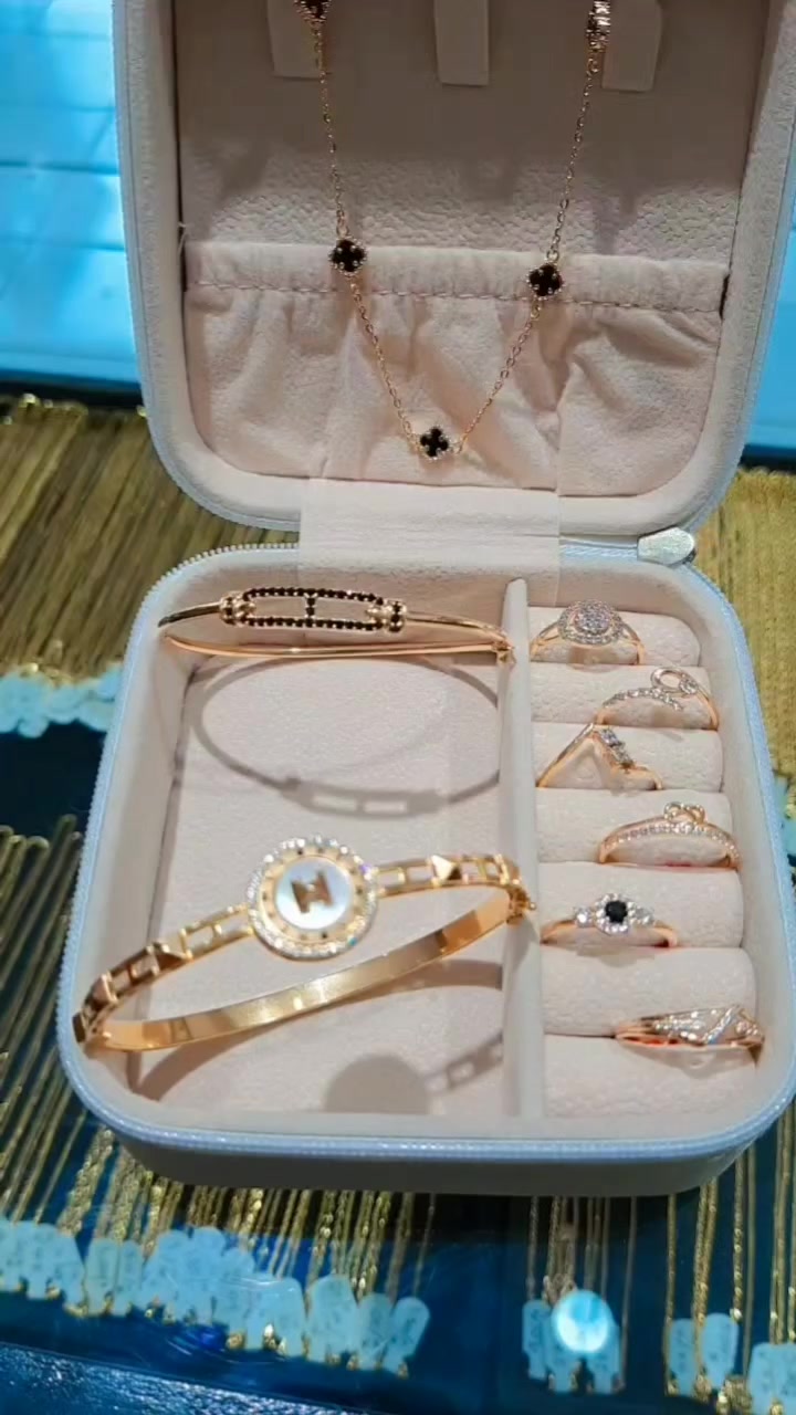 @TITANIUM JEWELRY