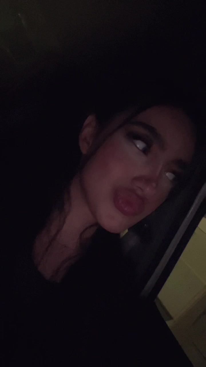 @heliasharifpoor