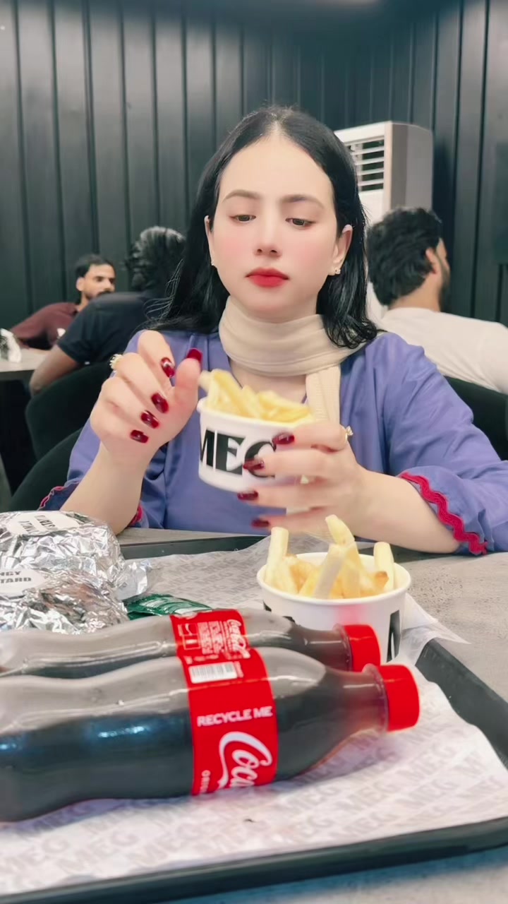 @h.chofficial