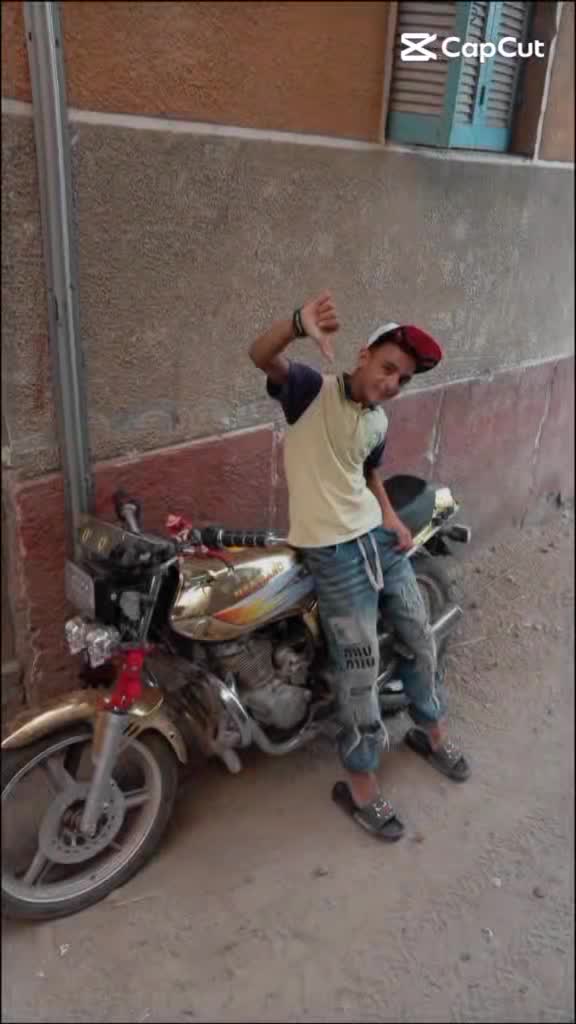 @احمد الشكل الاسيوطي