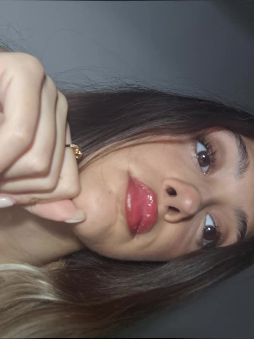 @hanilia