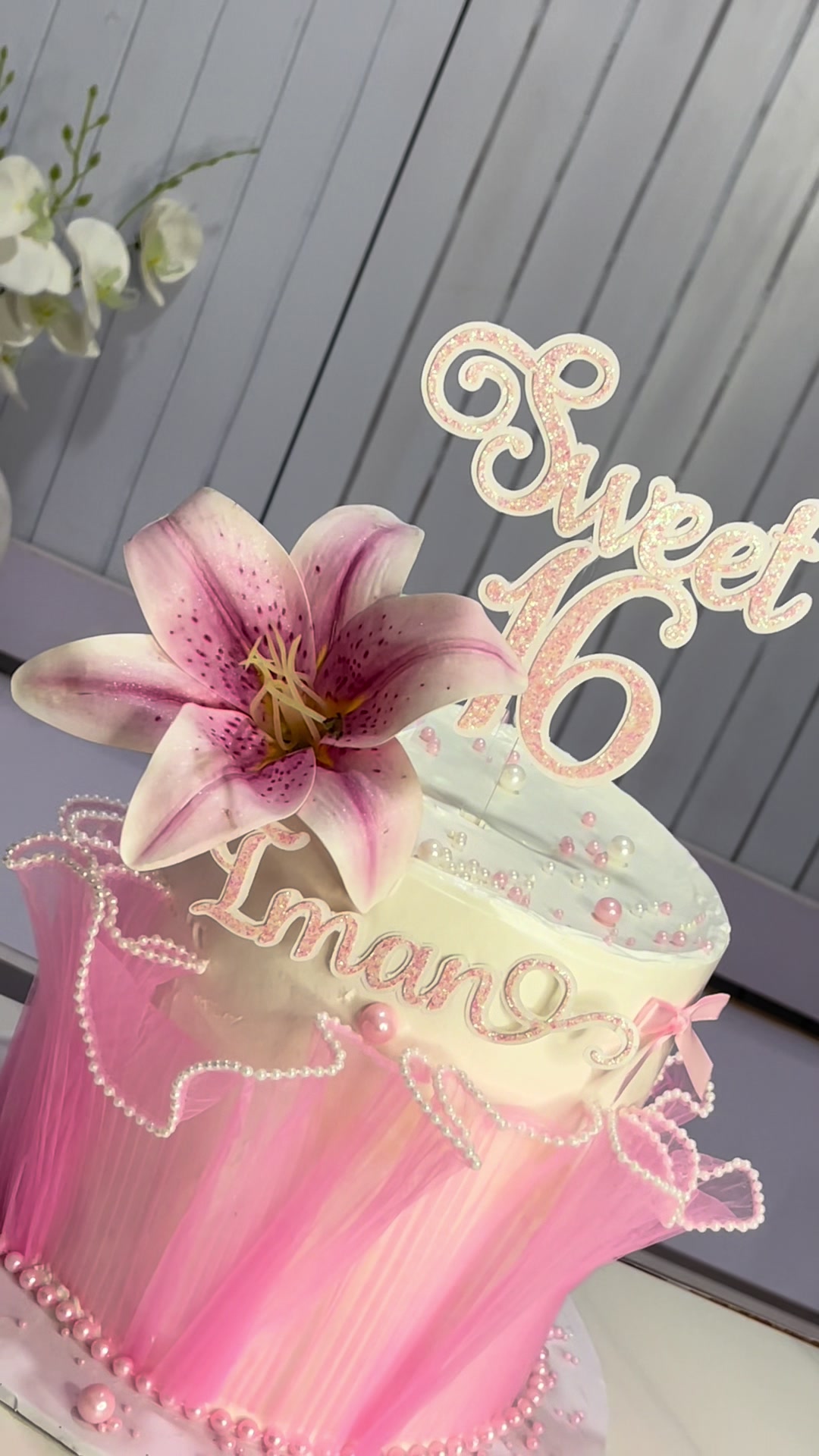 @Cake Delights Bakery