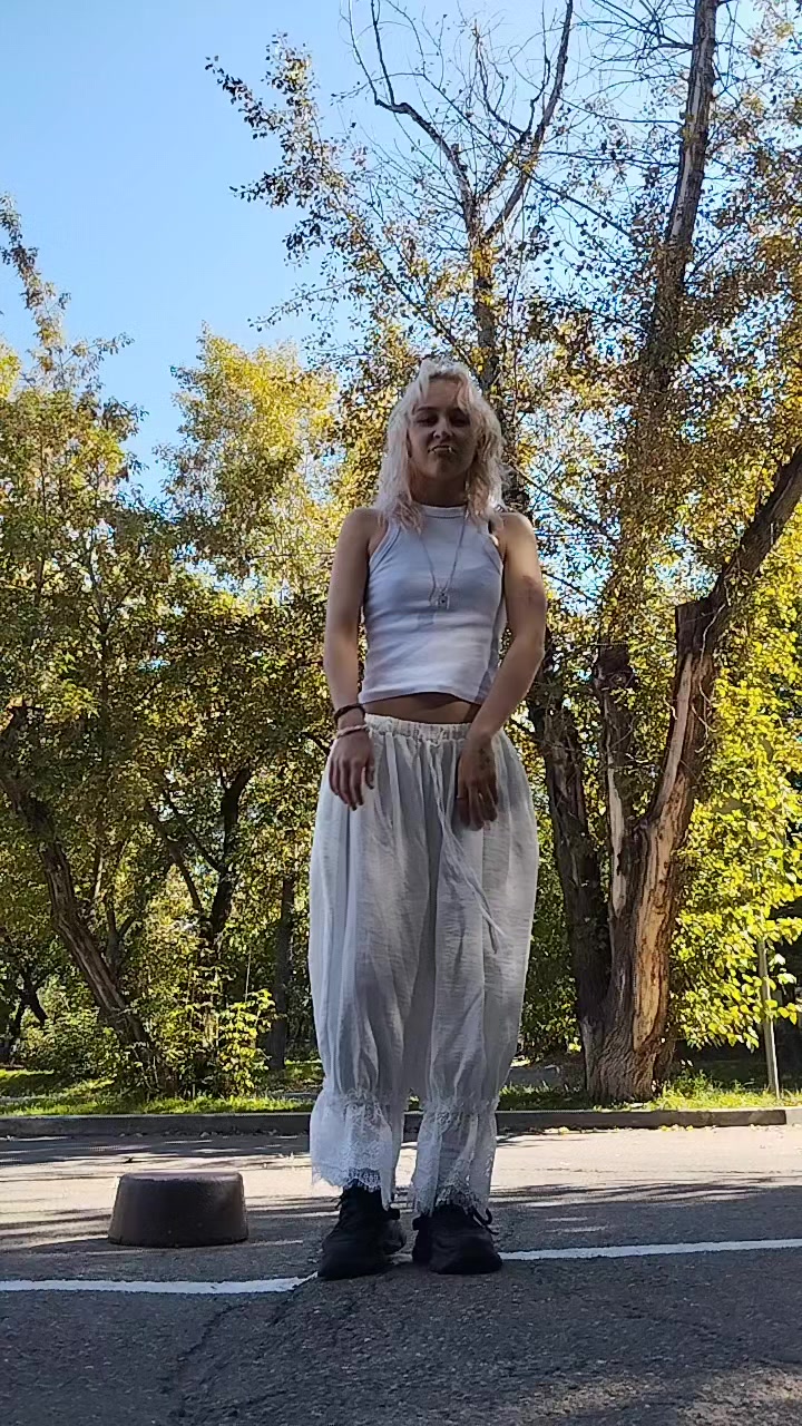 @лизя