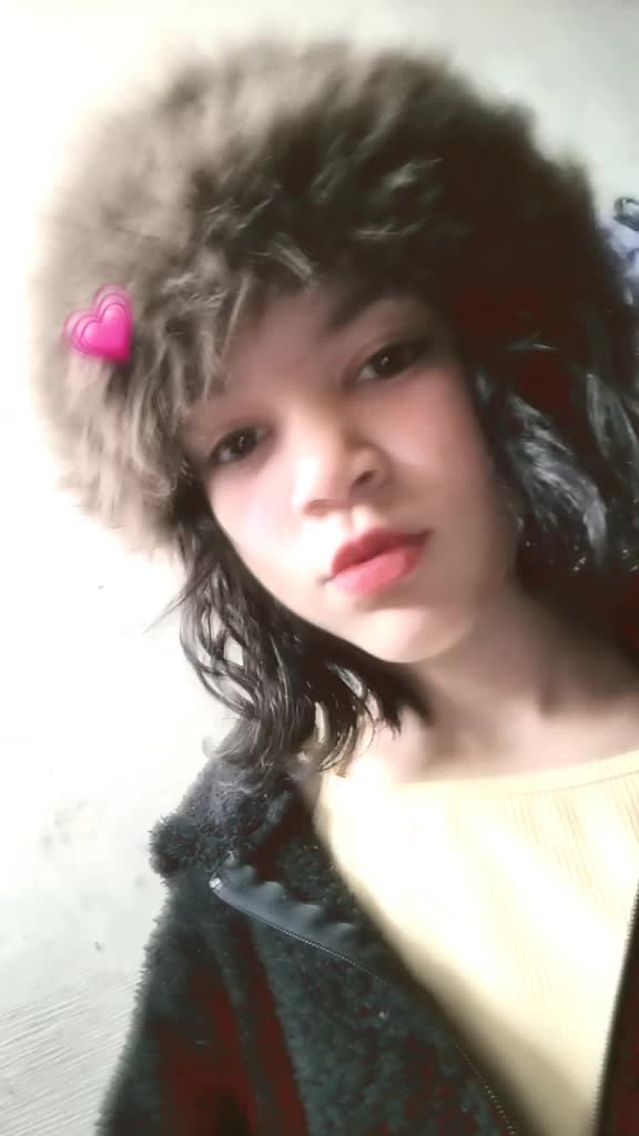 @🦋Yourfav_ziah🦋!!