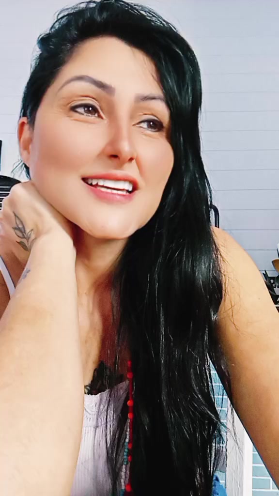 @Denise ga&uacute;cha🌪⚡️🧡