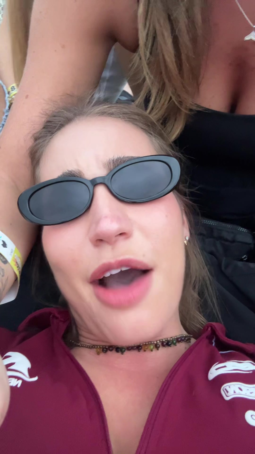 @Chloeeee