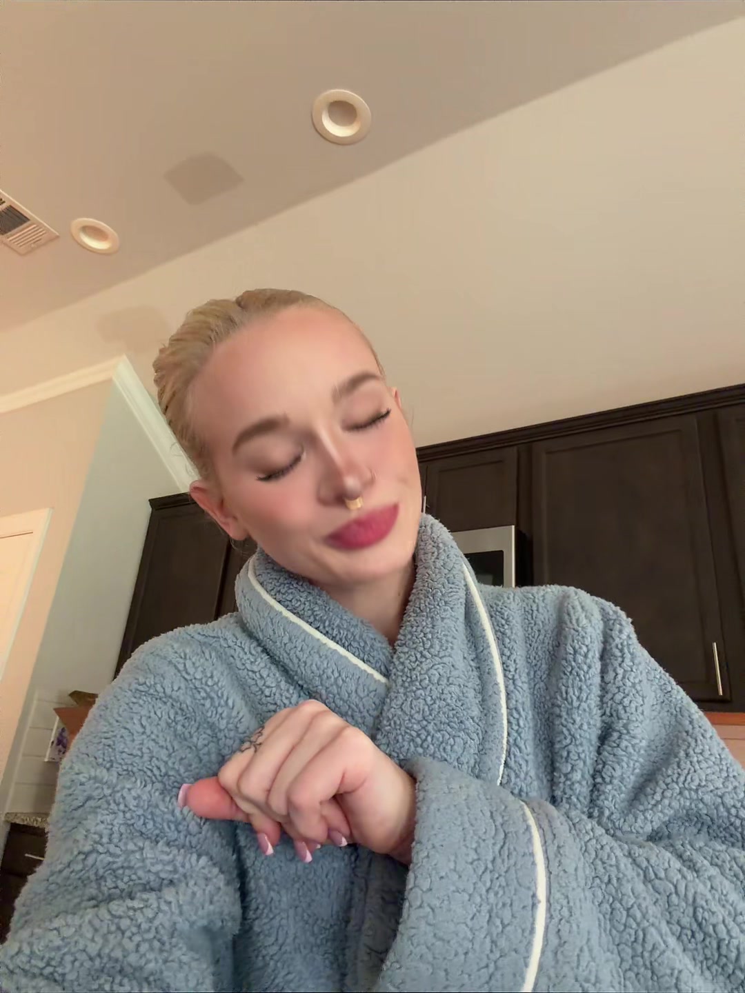 @kenzieesnutzfitinyomouth