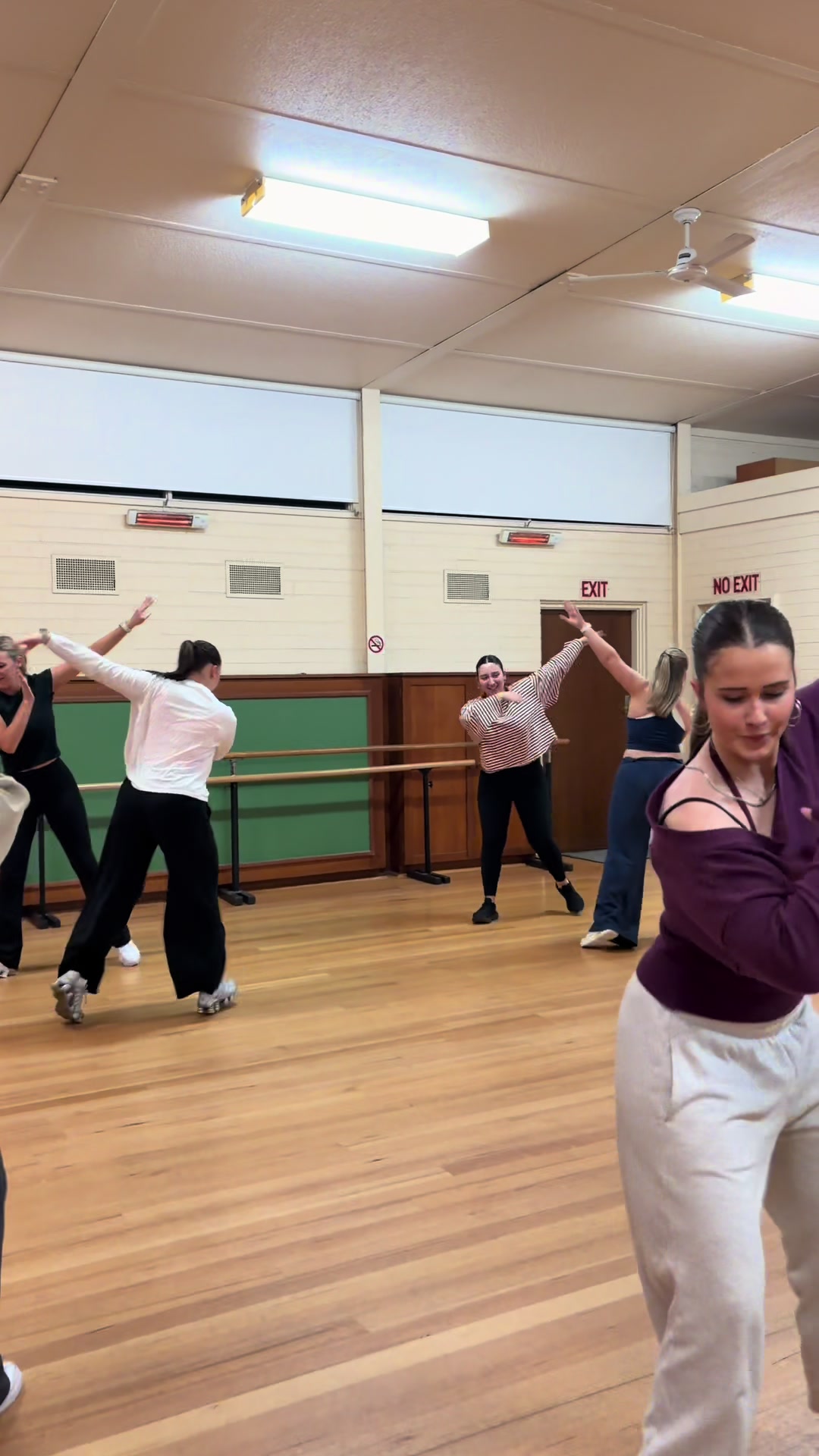 @Careen Dance Studio