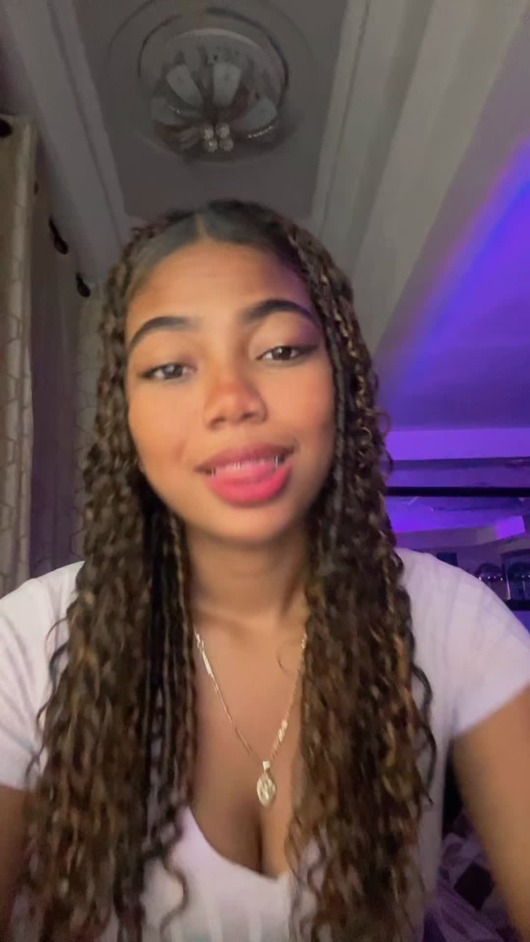 @julissaok