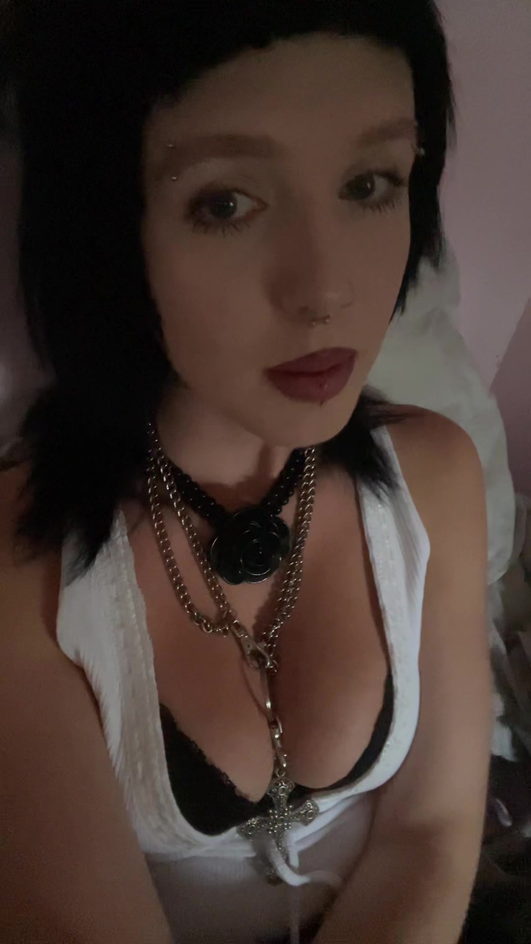@Gothicloverdoll