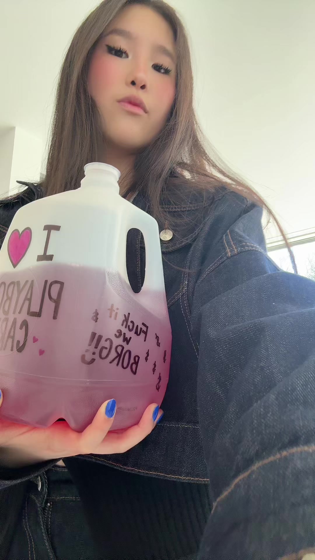 @isabella