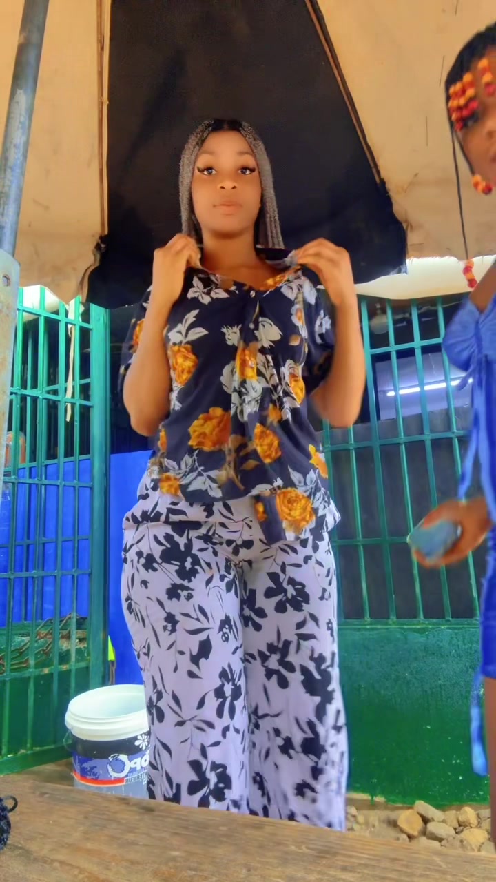@Miss Aka