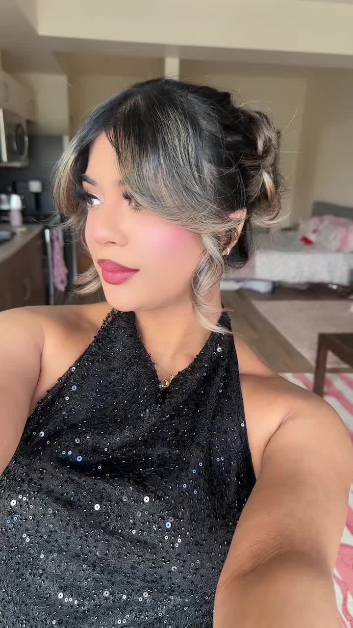 @Sunaina