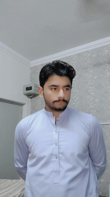 @(❤Ayan Malik(✿&hearts;‿&hearts;)