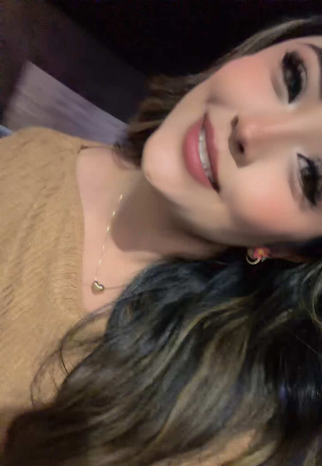 @Alejandra Alvarado
