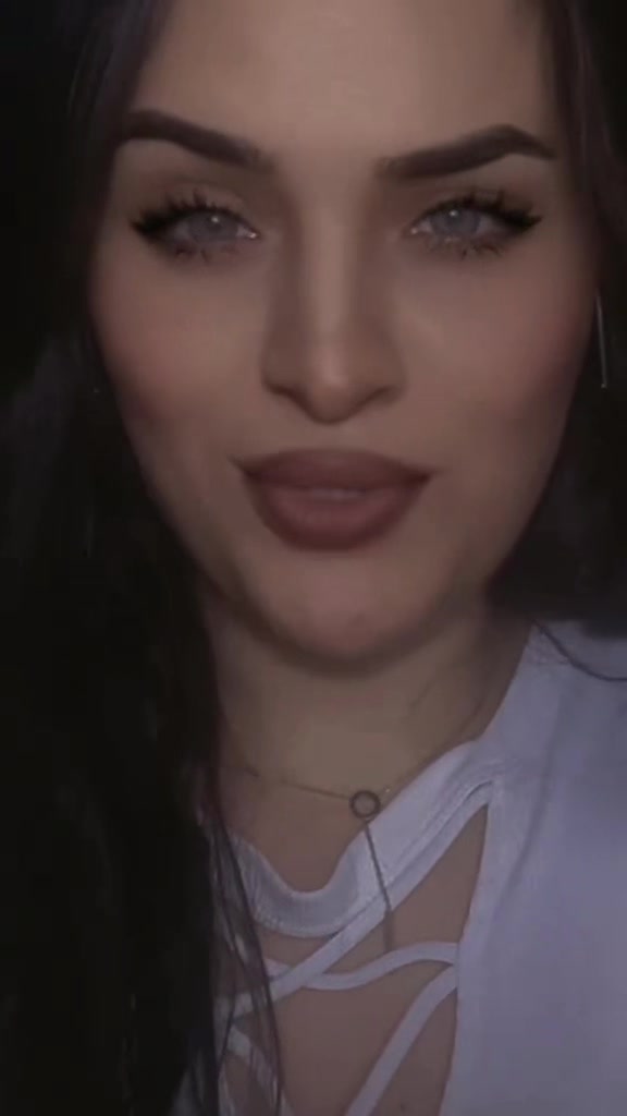 @Amouna🦋