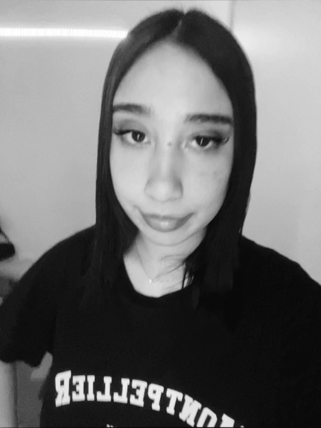 @luuu🍒