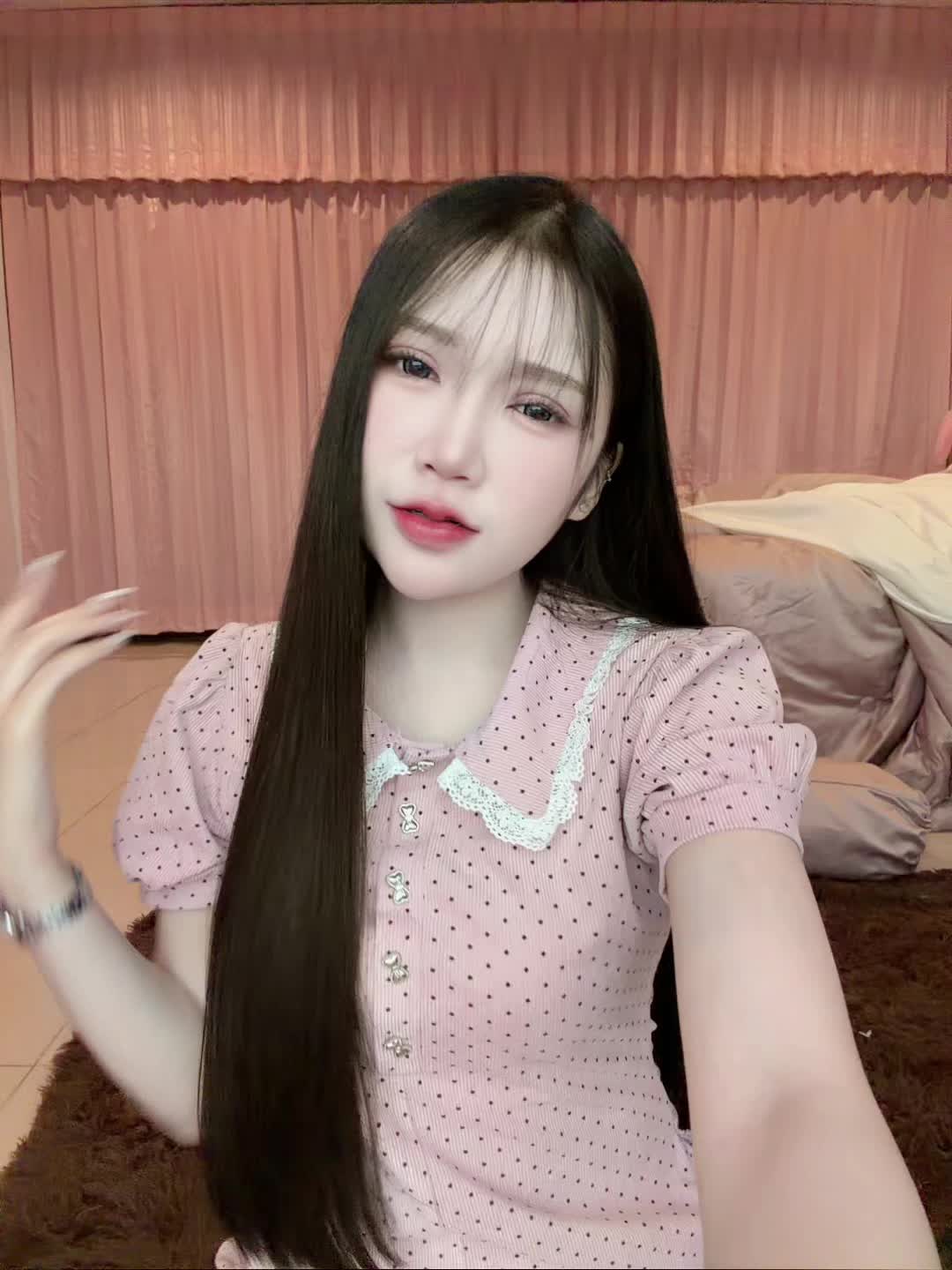 @ลูกตาลล🫧