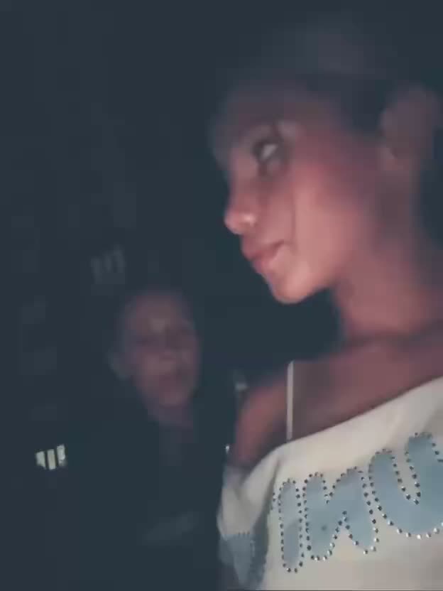 @эляч👅