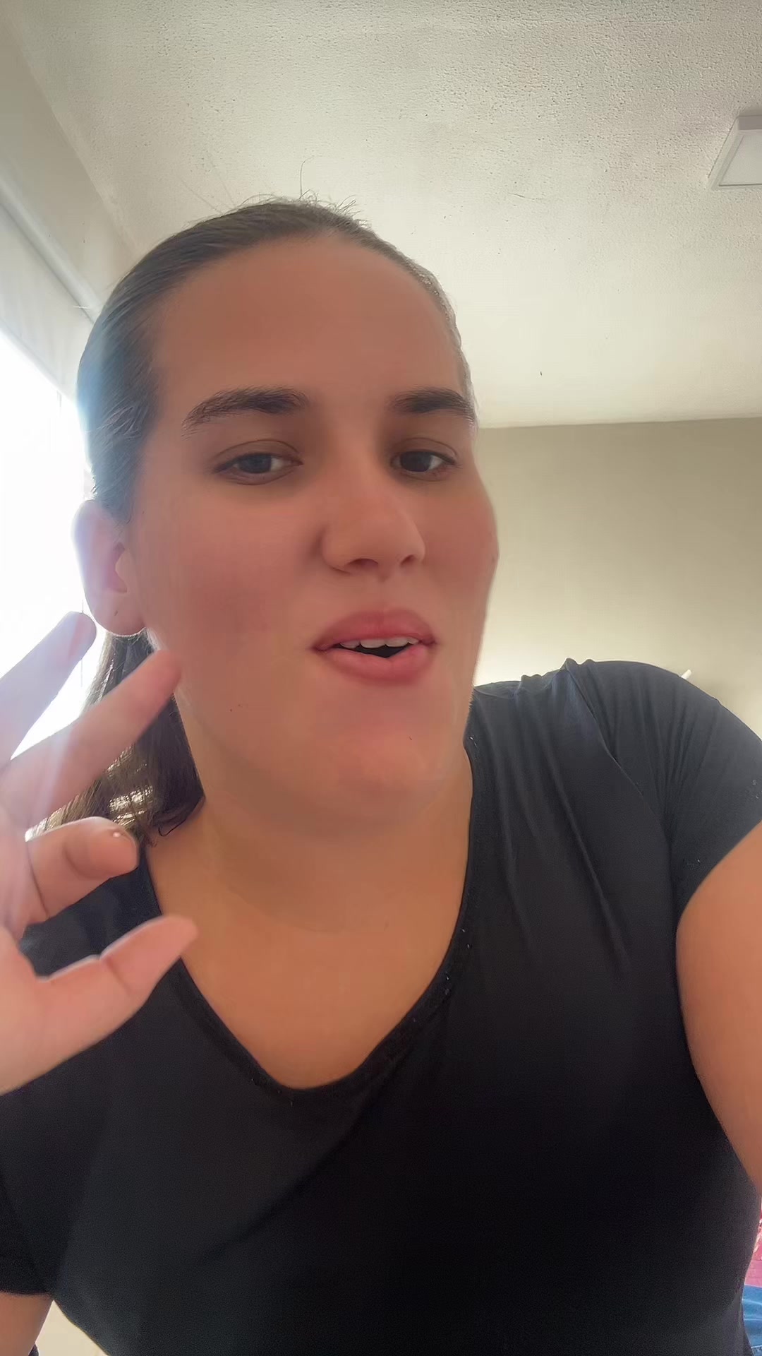 @cllaragoes