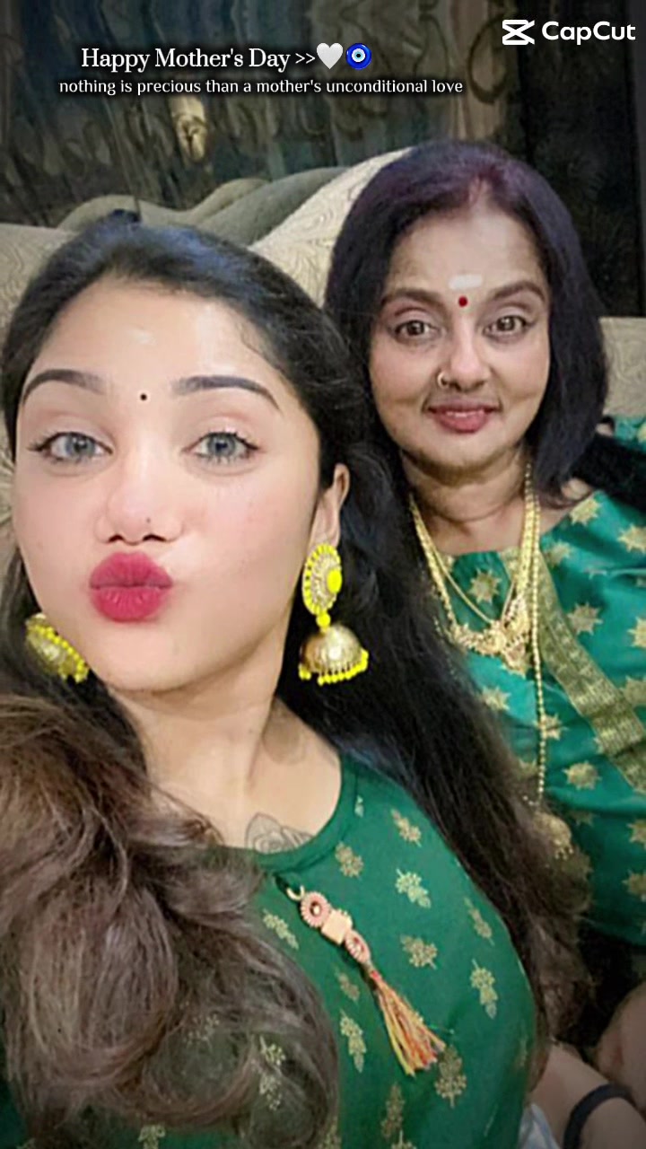 @DaughterofVickneswaran