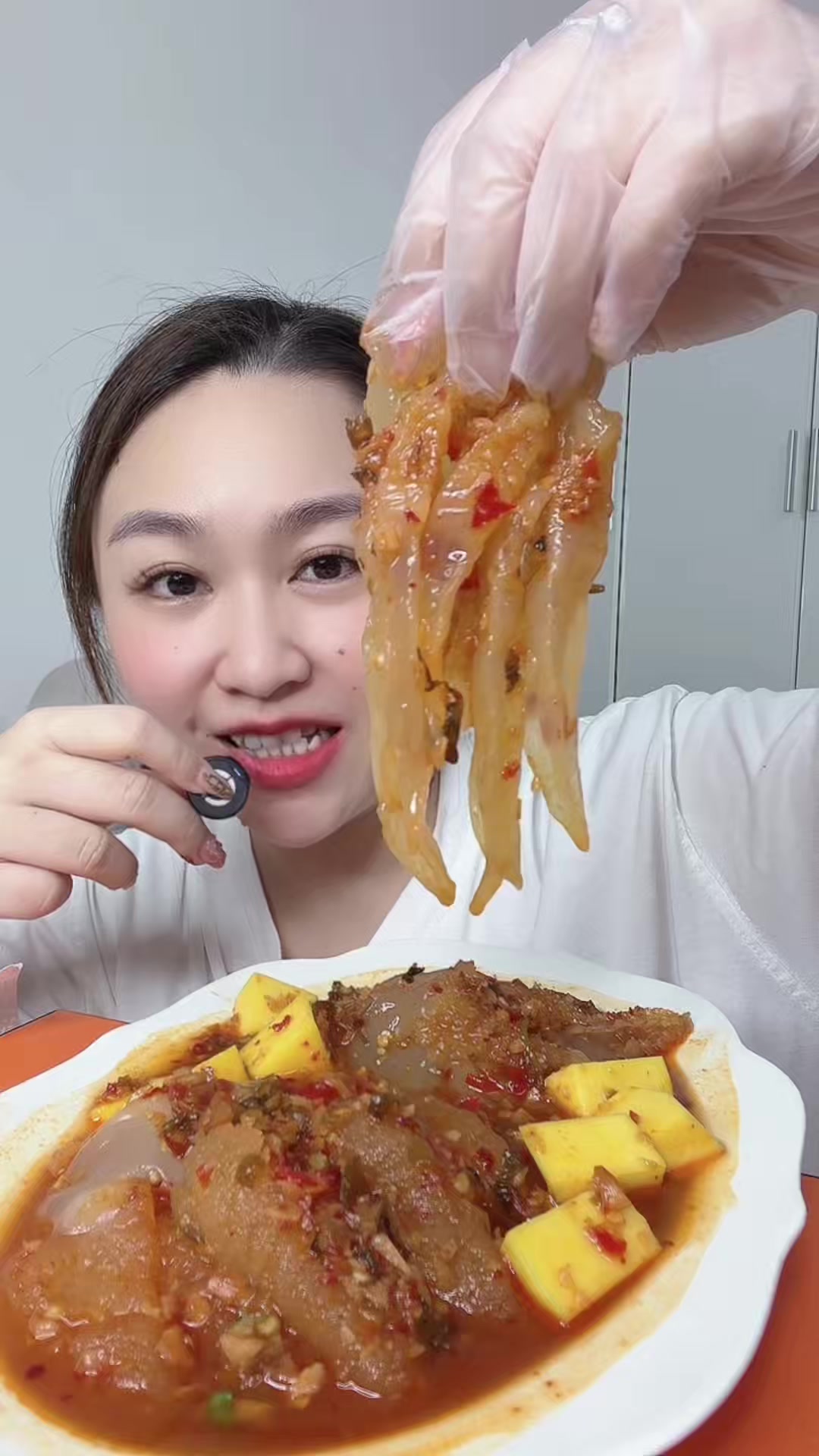 @Tiệm Gi&ograve;n Rụm
