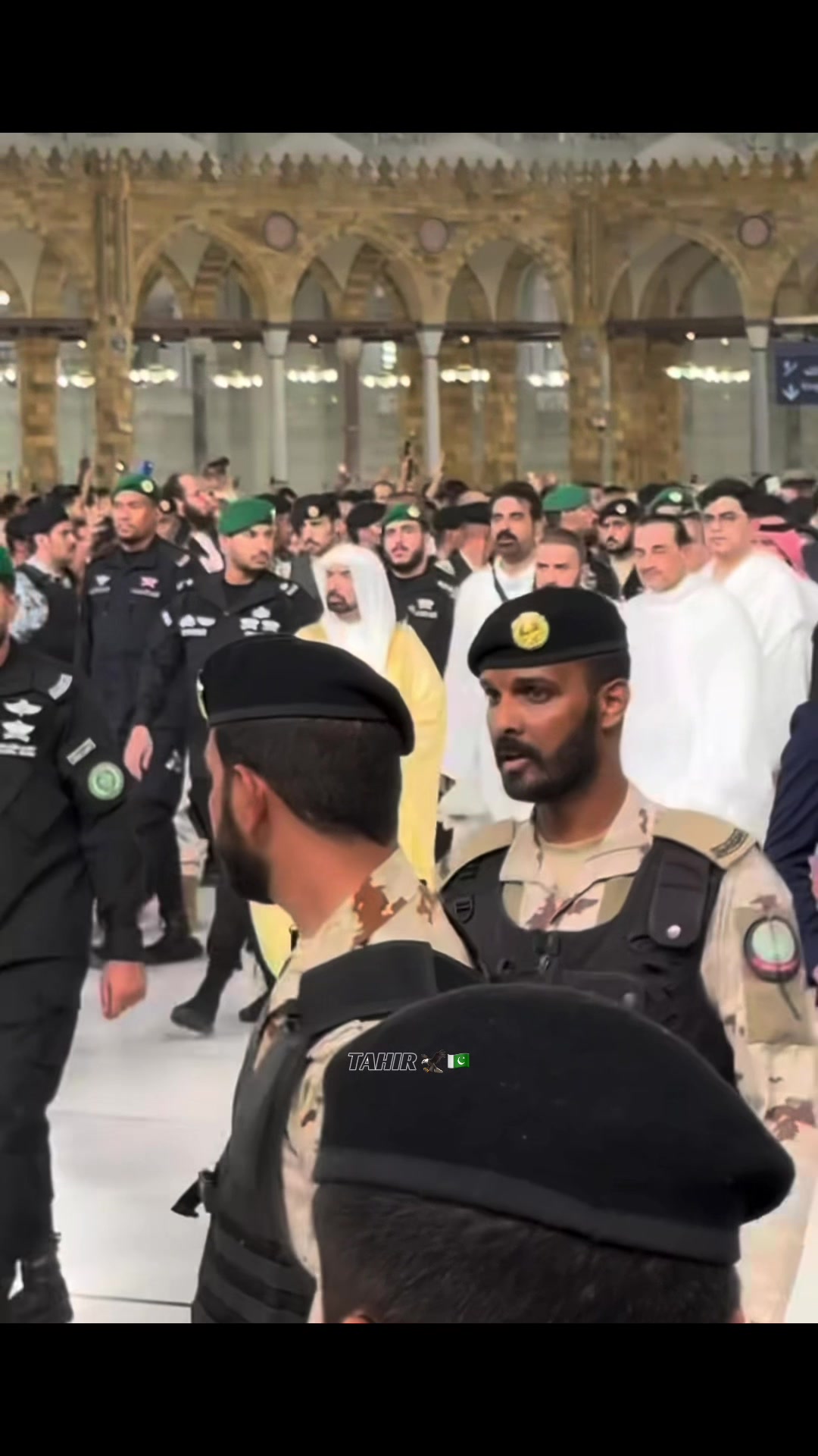 @𝐓𝐀𝐇𝐈𝐑 🦅🇵🇰