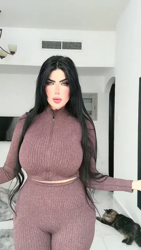 @Nourنور🐾