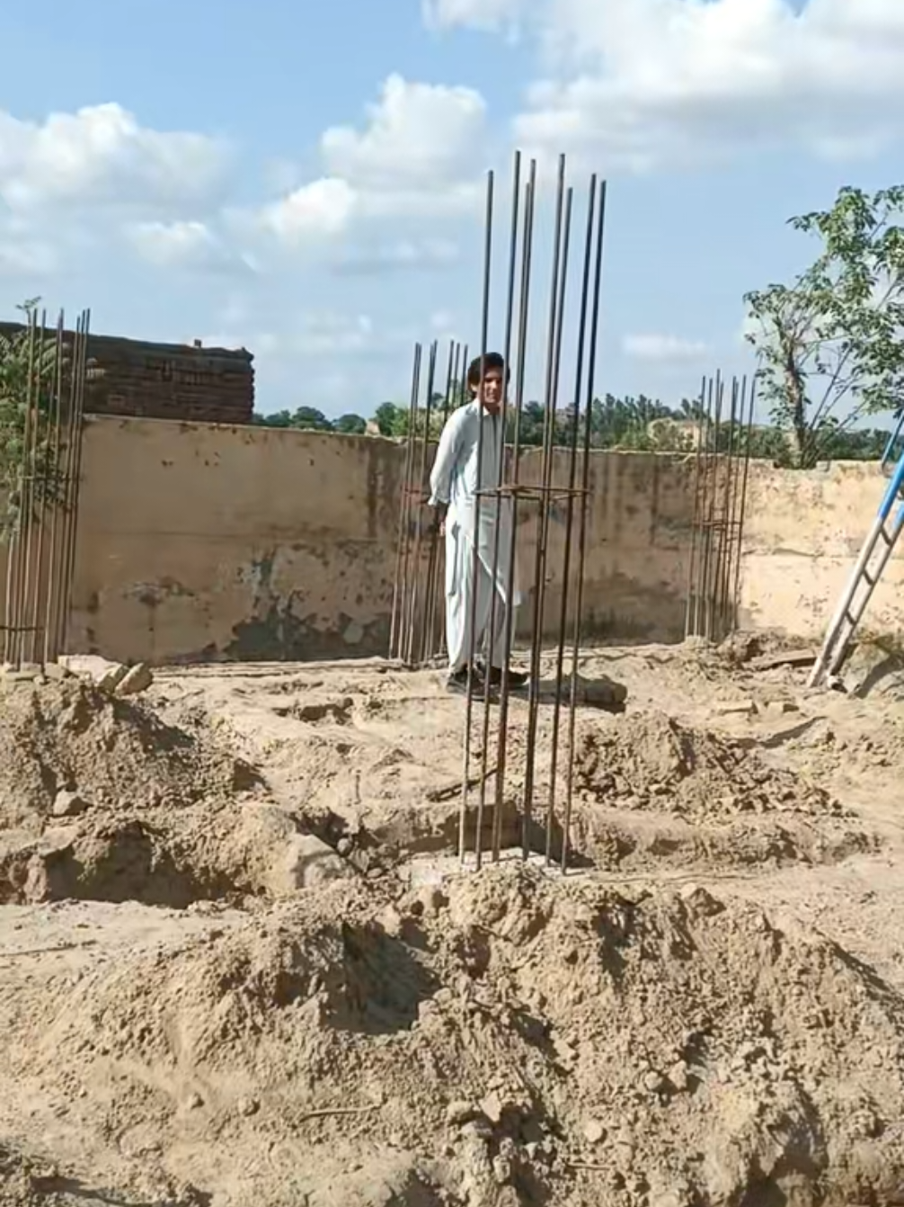 @mR waقaR Afridi