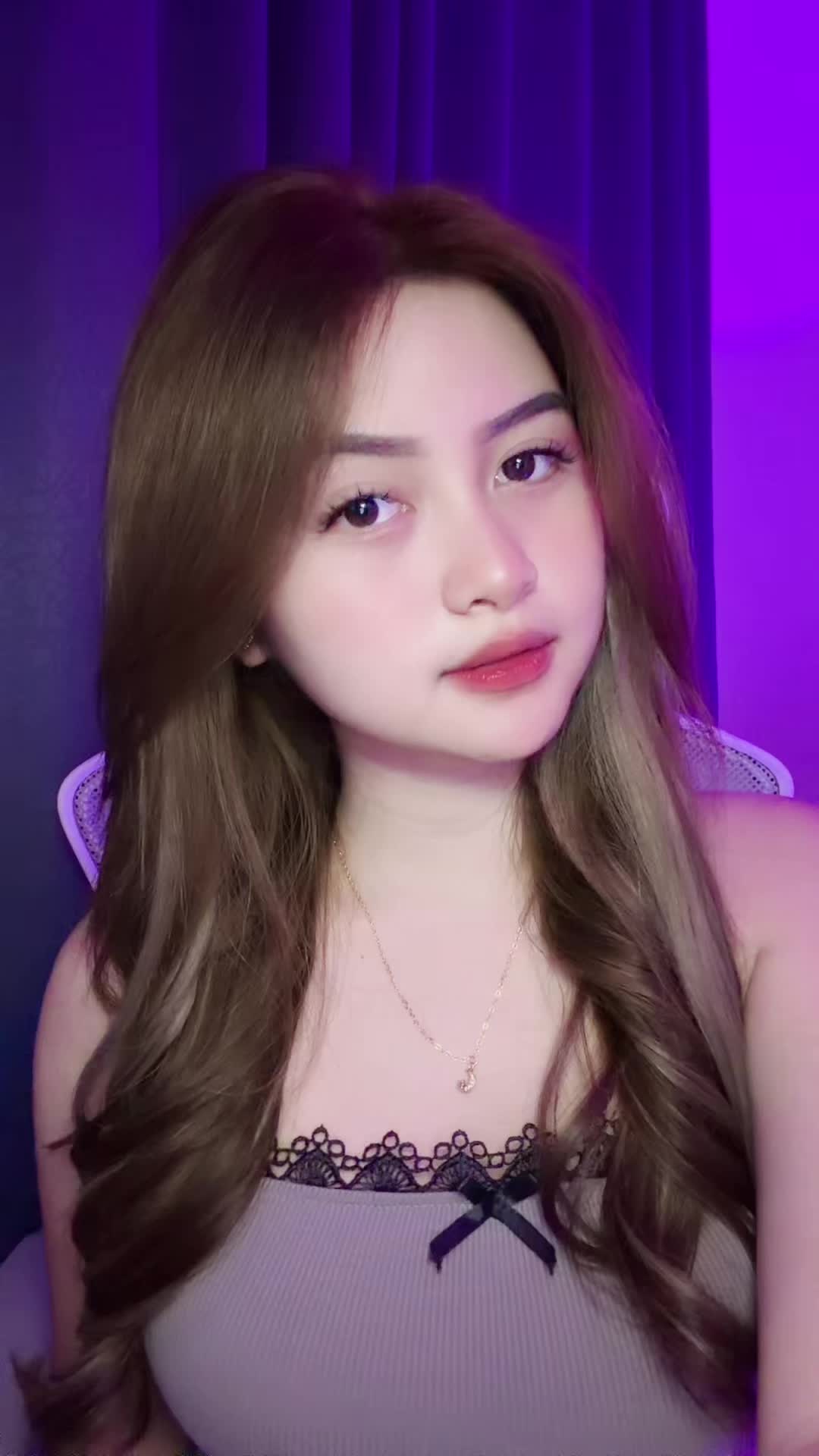 @𝐊𝐲𝐫𝐚𝐚.𝐱ᵠᵘᵉⁿ