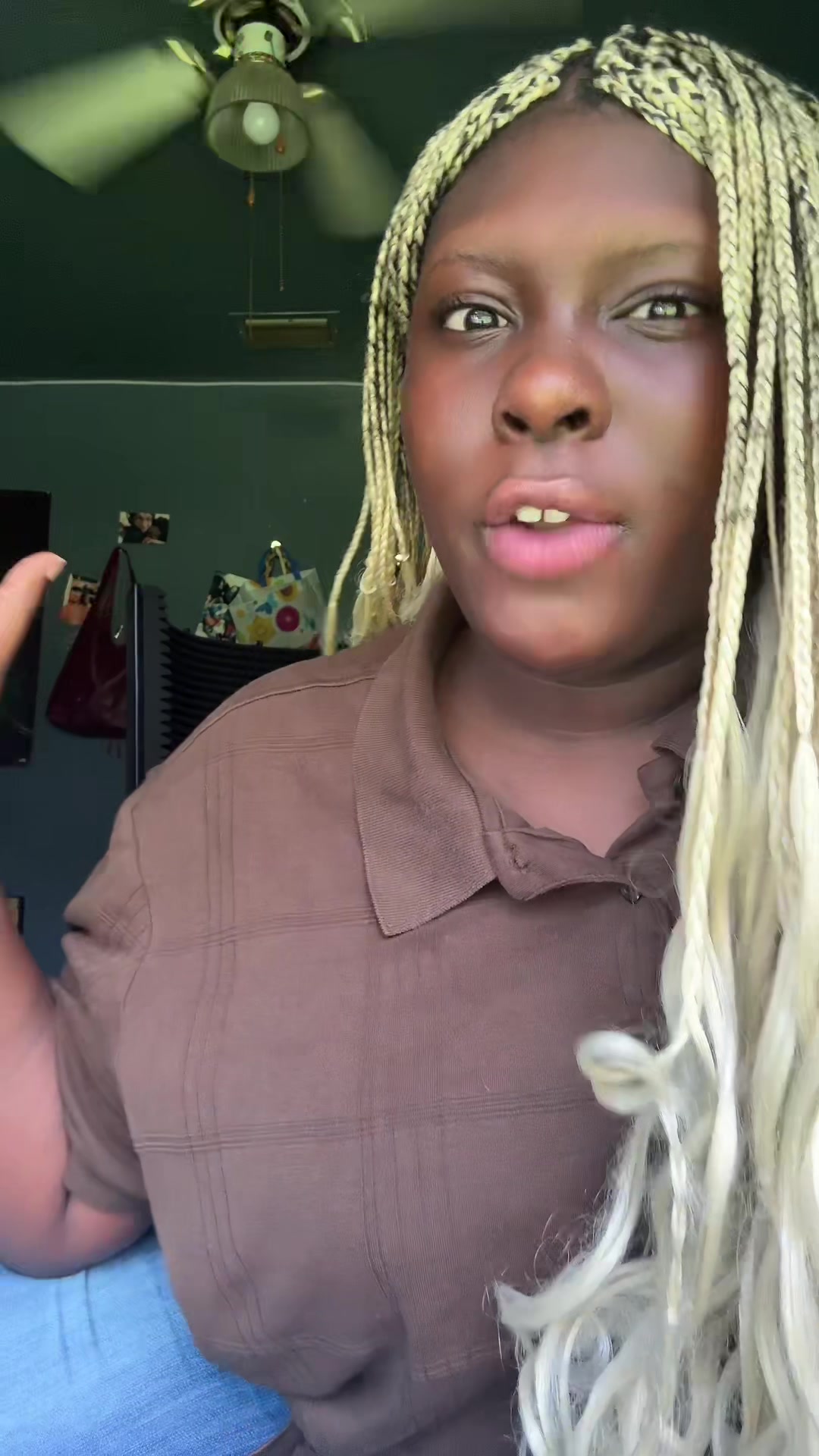 @lakayarenee