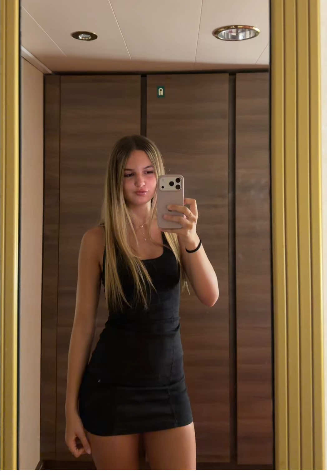 @ℳ