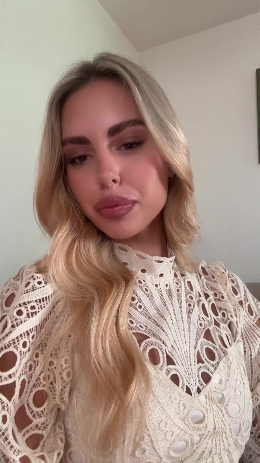 @j