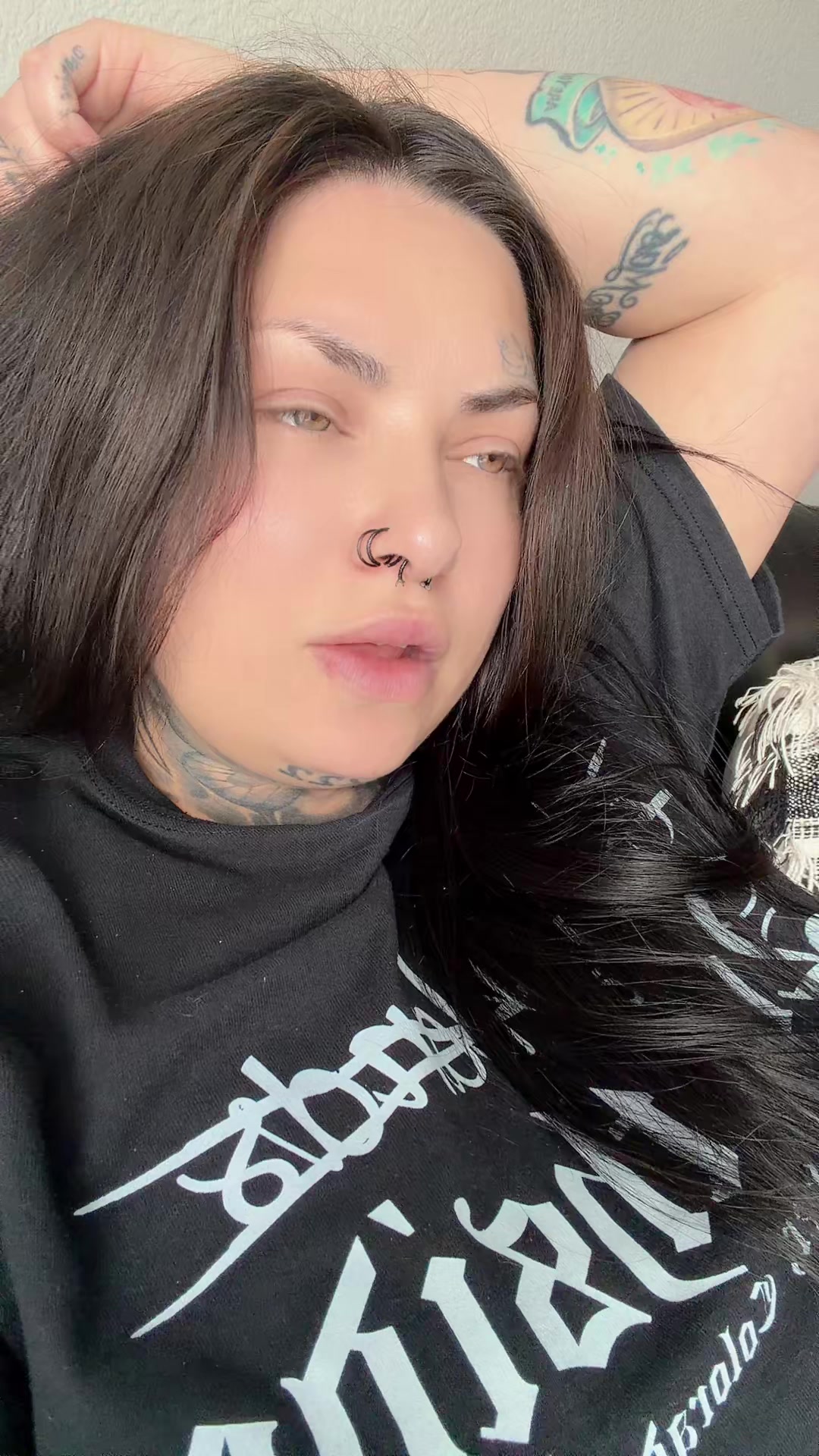 @Yanna🖤